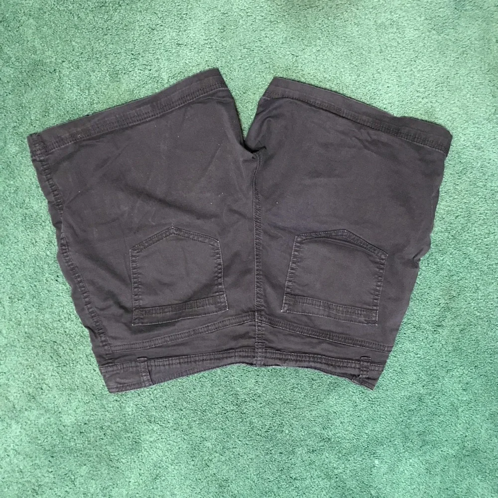 Style & Co Black Shorts - Picture 3 of 3